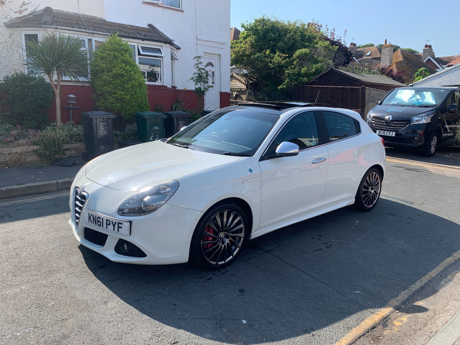 Used Alfa Romeo Giulietta 2011 for sale - 77113152: Photo 3