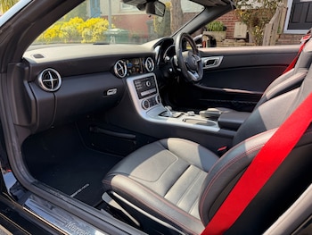 Used Mercedes-Benz SLC 2016 for sale - 78464127: Photo