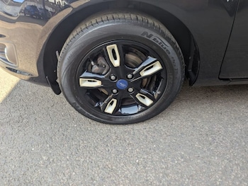 Used Ford Fiesta 2016 for sale - 75523768: Photo