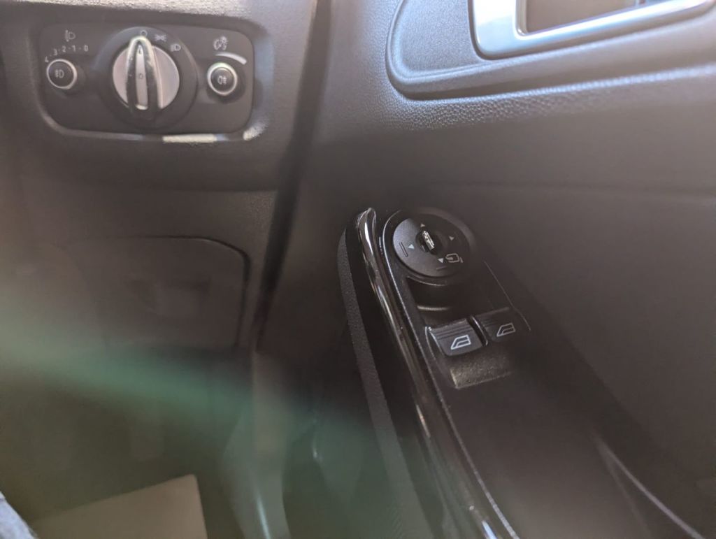 Used Ford Fiesta 2014 for sale - 76541674: Photo 12