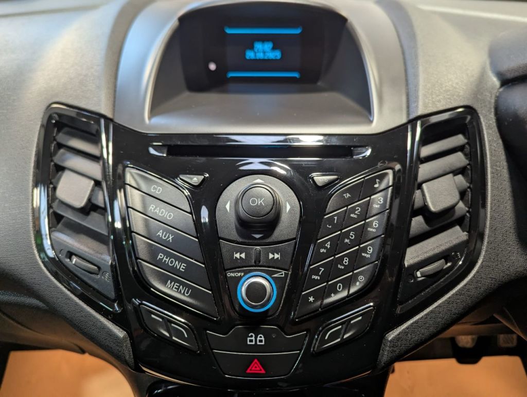 Used Ford Fiesta 2014 for sale - 76541674: Photo 14