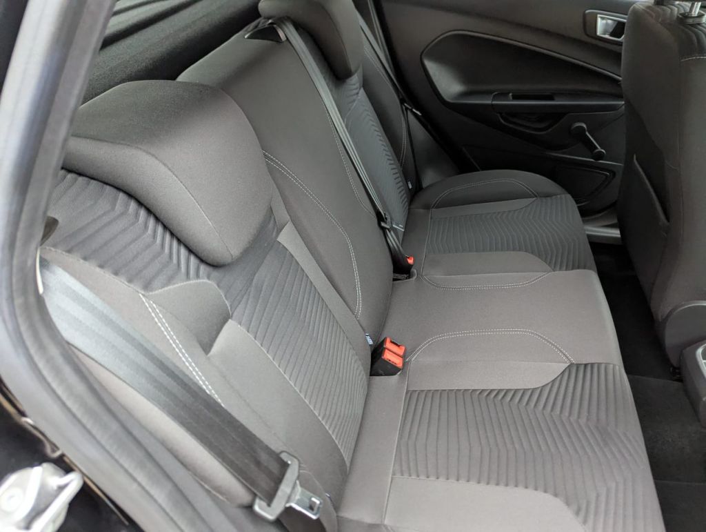 Used Ford Fiesta 2016 for sale - 76363172: Photo 6