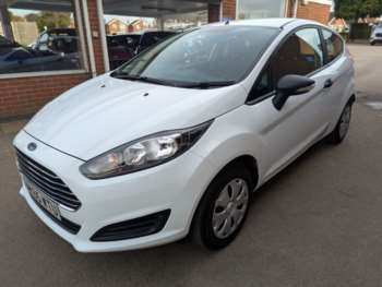 Used Ford Fiesta 2015 for sale - 73965105: Photo