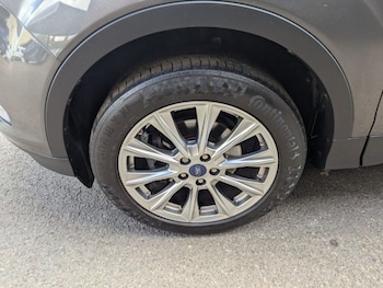Used Ford Kuga 2019 for sale - 75904435: Photo