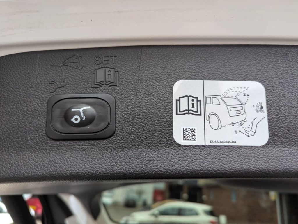 Used Ford Kuga 2018 for sale - 77463291: Photo 8