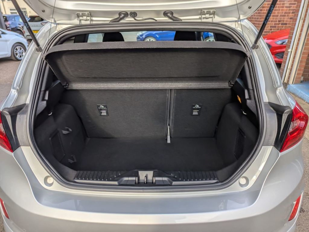 Used Ford Fiesta 2020 for sale - 76649989: Photo 12