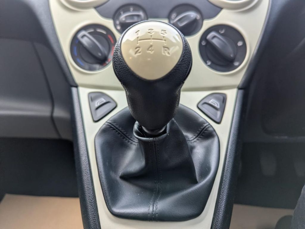 Used Ford Ka 2014 for sale - 76706307: Photo 5