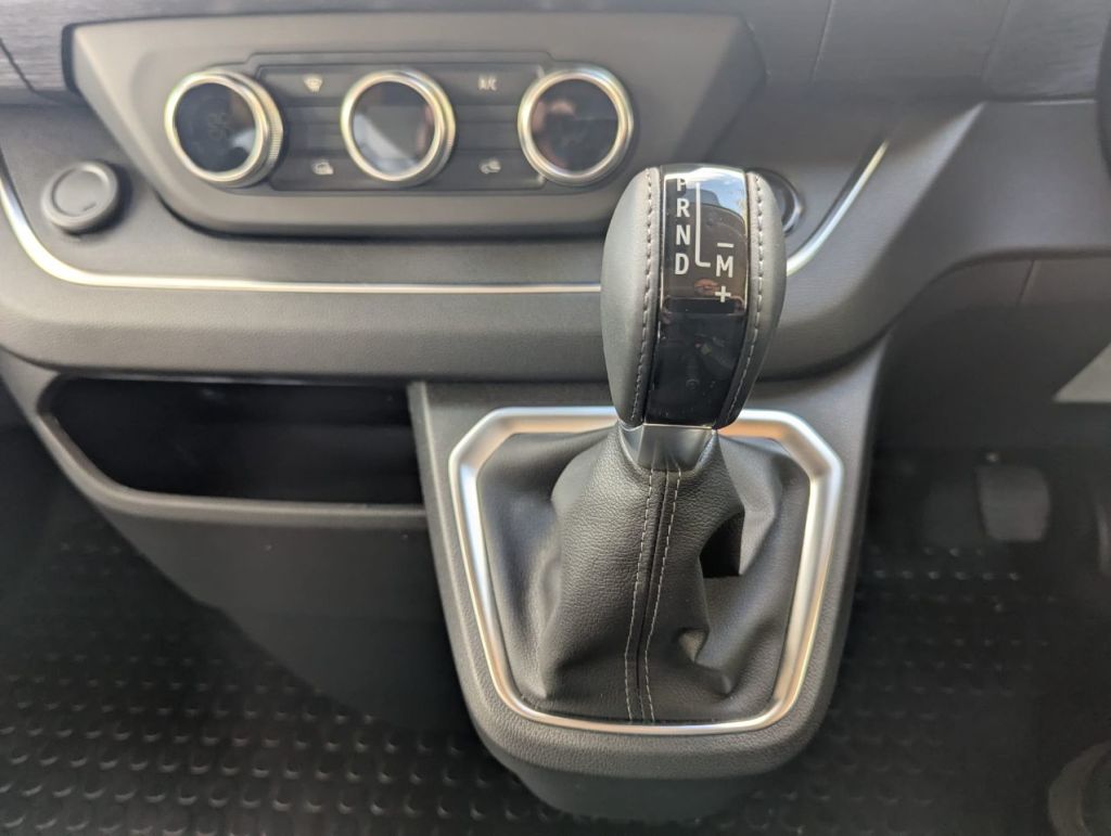 Used Renault Trafic 2025 for sale - 76156975: Photo 6