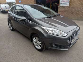 2016 - 1.25 82 Zetec 3dr