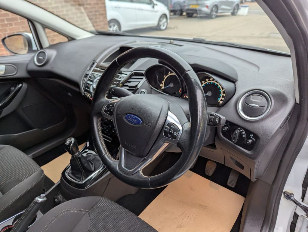 Used Ford Fiesta 2016 for sale - 76363182: Photo 10