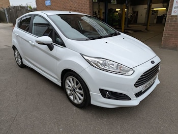 2016 - 1.0 EcoBoost Titanium 5dr