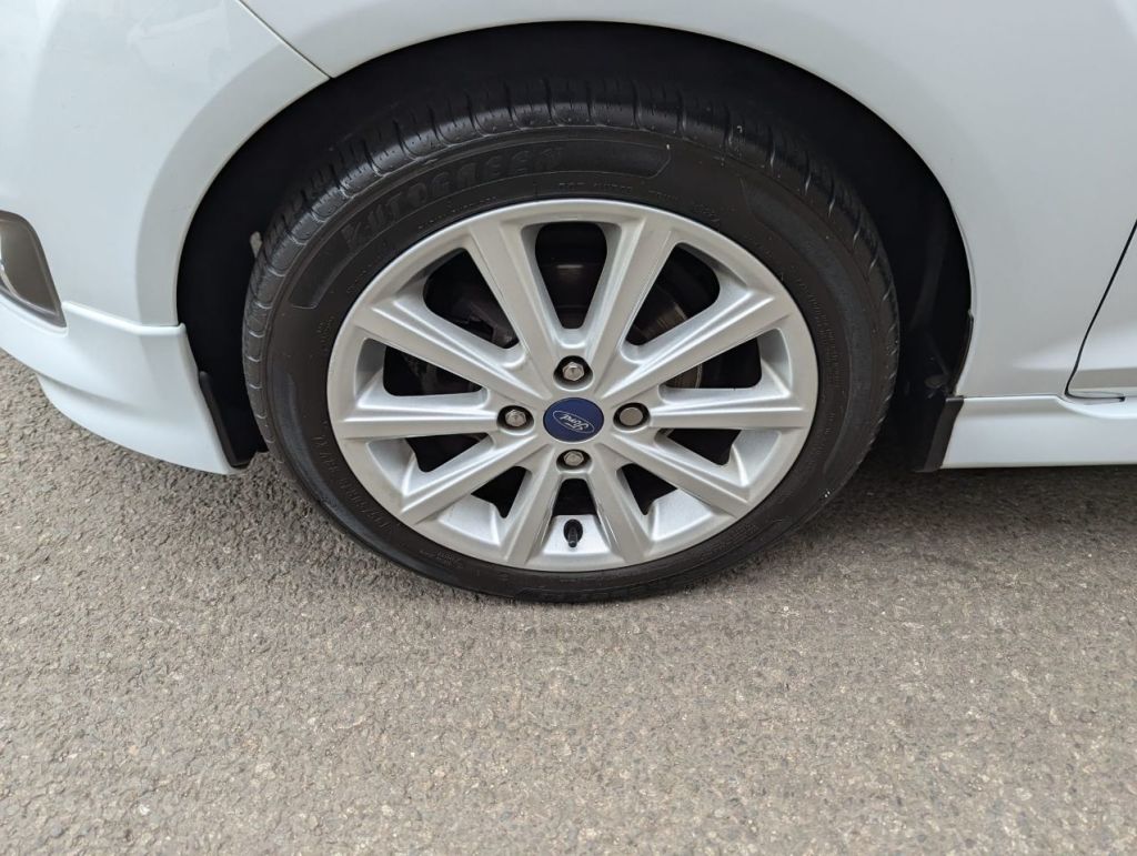 Used Ford Fiesta 2016 for sale - 76363182: Photo 9