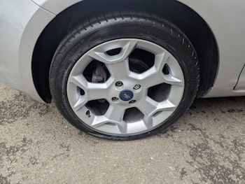Used Ford Ka 2015 for sale - 75523766: Photo