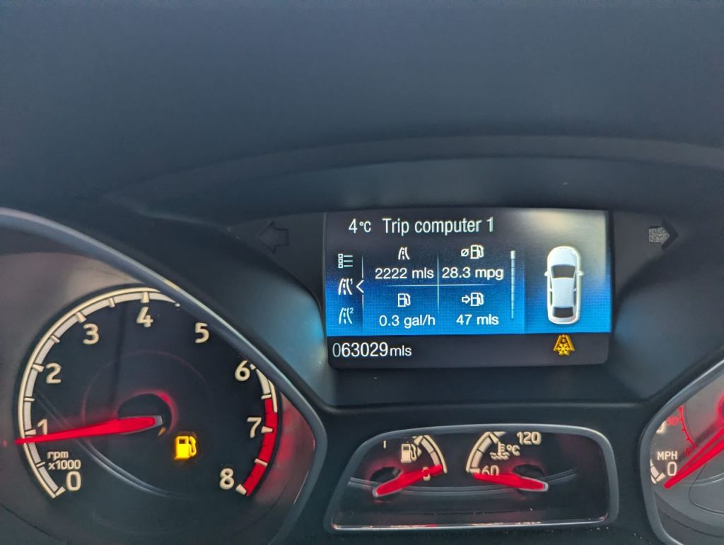 Used Ford Focus 2018 for sale - 76891927: Photo 11