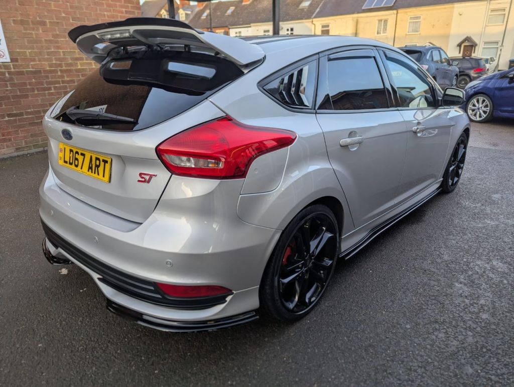 Used Ford Focus 2018 for sale - 76891927: Photo 6