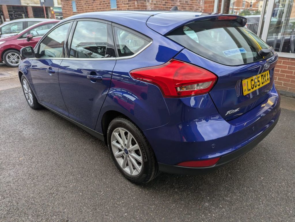 Used Ford Focus 2015 for sale - 76531271: Photo 2