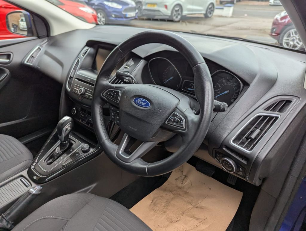 Used Ford Focus 2015 for sale - 76531271: Photo 8