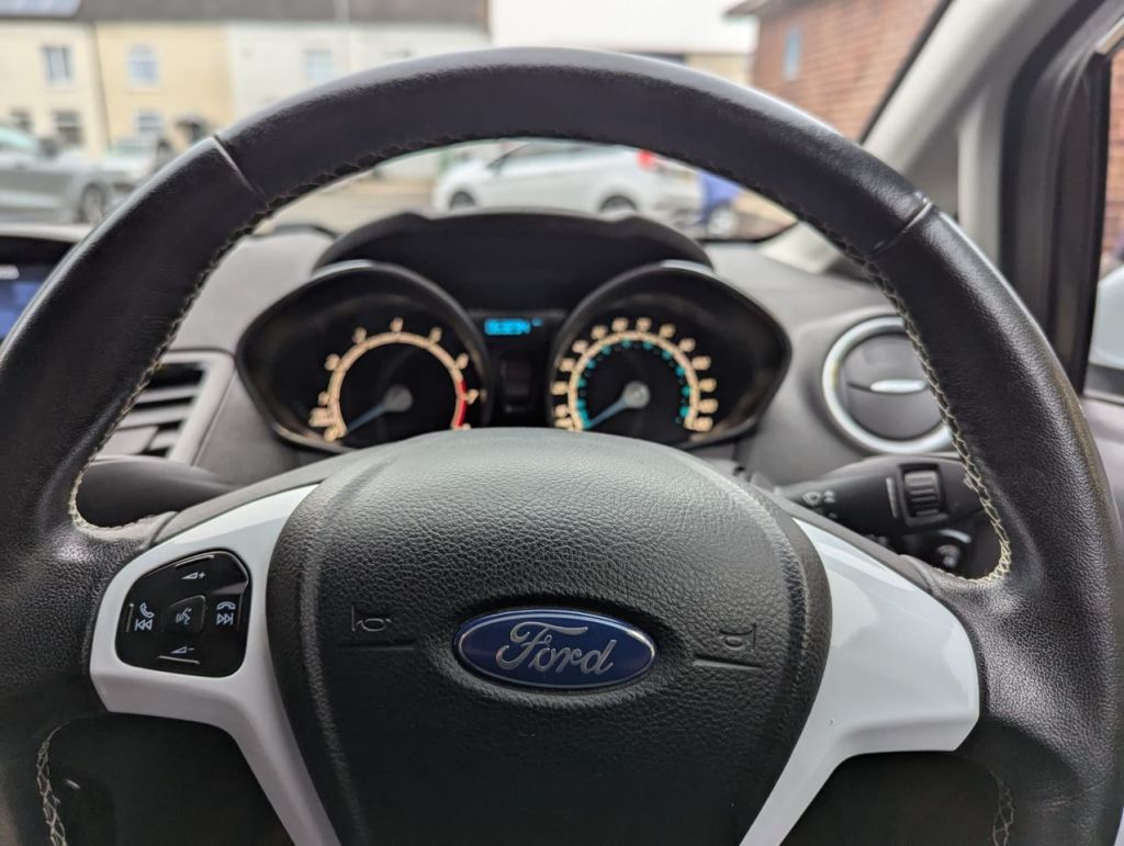 Used Ford Fiesta 2016 for sale - 76266354: Photo 10