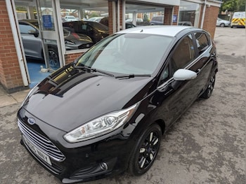 2016 - 1.0 EcoBoost Zetec Black 5dr