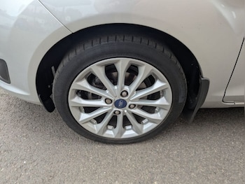 Used Ford Fiesta 2015 for sale - 75444757: Photo