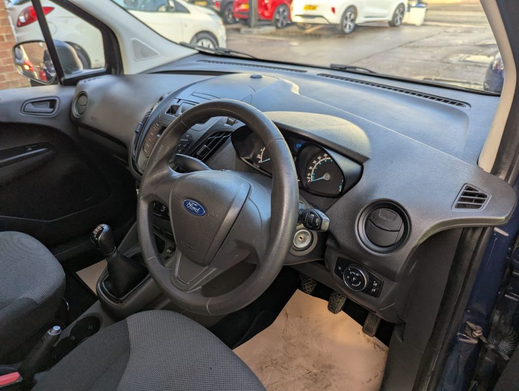 Used Ford Transit Courier 2014 for sale - 76904819: Photo 10