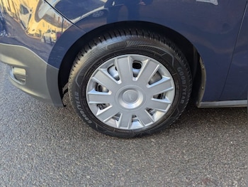 Used Ford Transit Courier 2014 for sale - 76904819: Photo