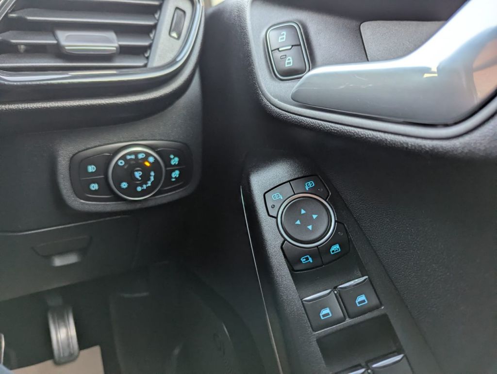 Used Ford Fiesta 2021 for sale - 76791668: Photo 12