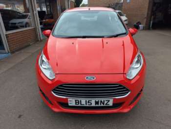 2015 - 1.25 82 Zetec 5dr