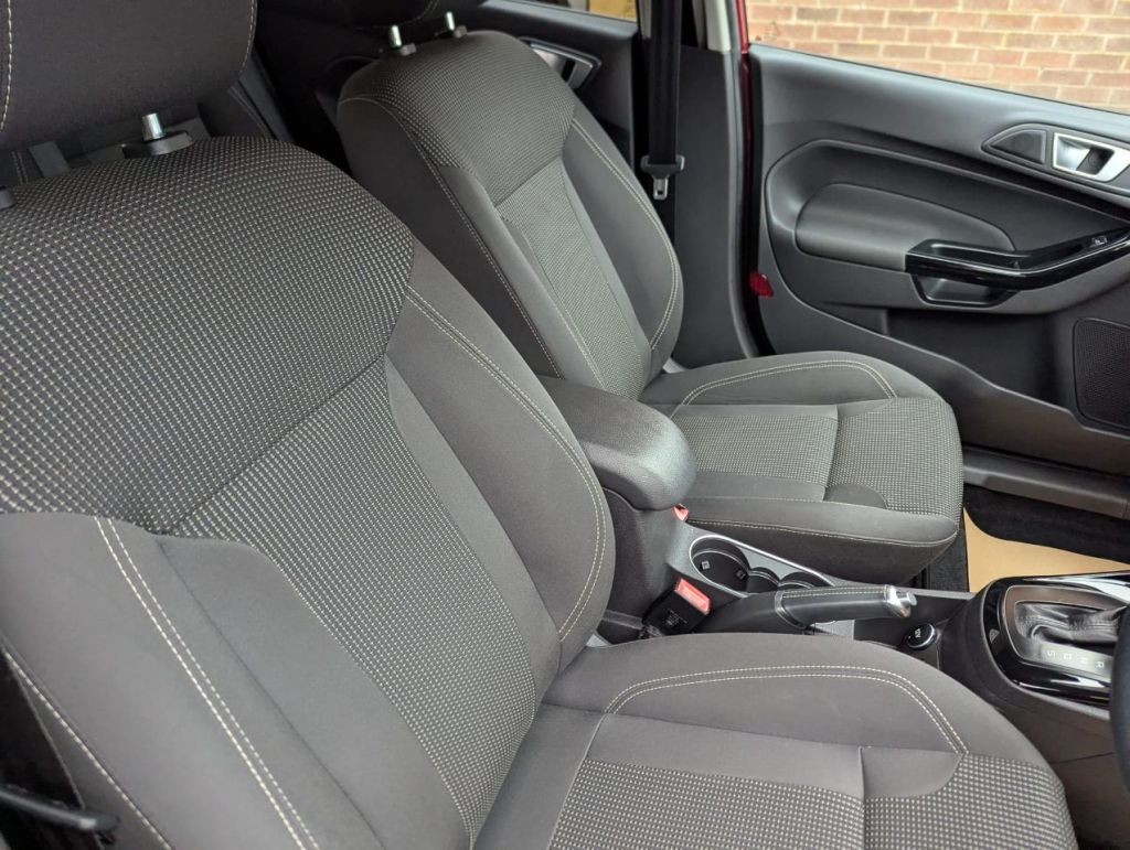 Used Ford Fiesta 2015 for sale - 76025998: Photo 7
