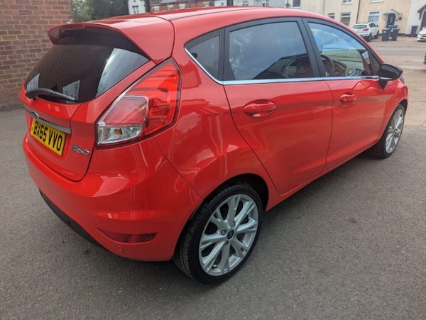 Used Ford Fiesta 2015 for sale - 75523761: Photo 9
