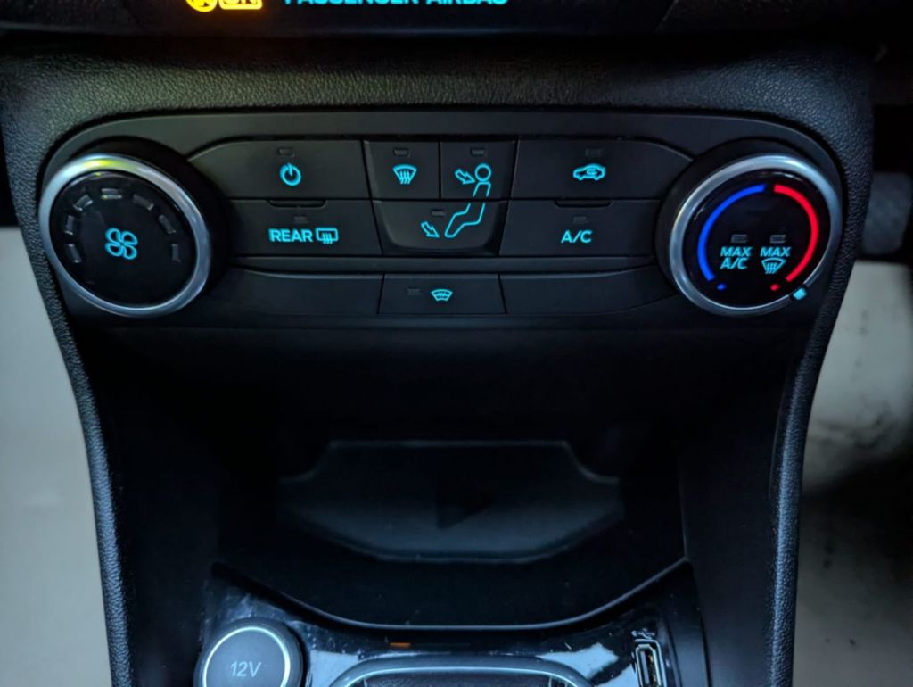 Used Ford Fiesta 2018 for sale - 76904820: Photo 16