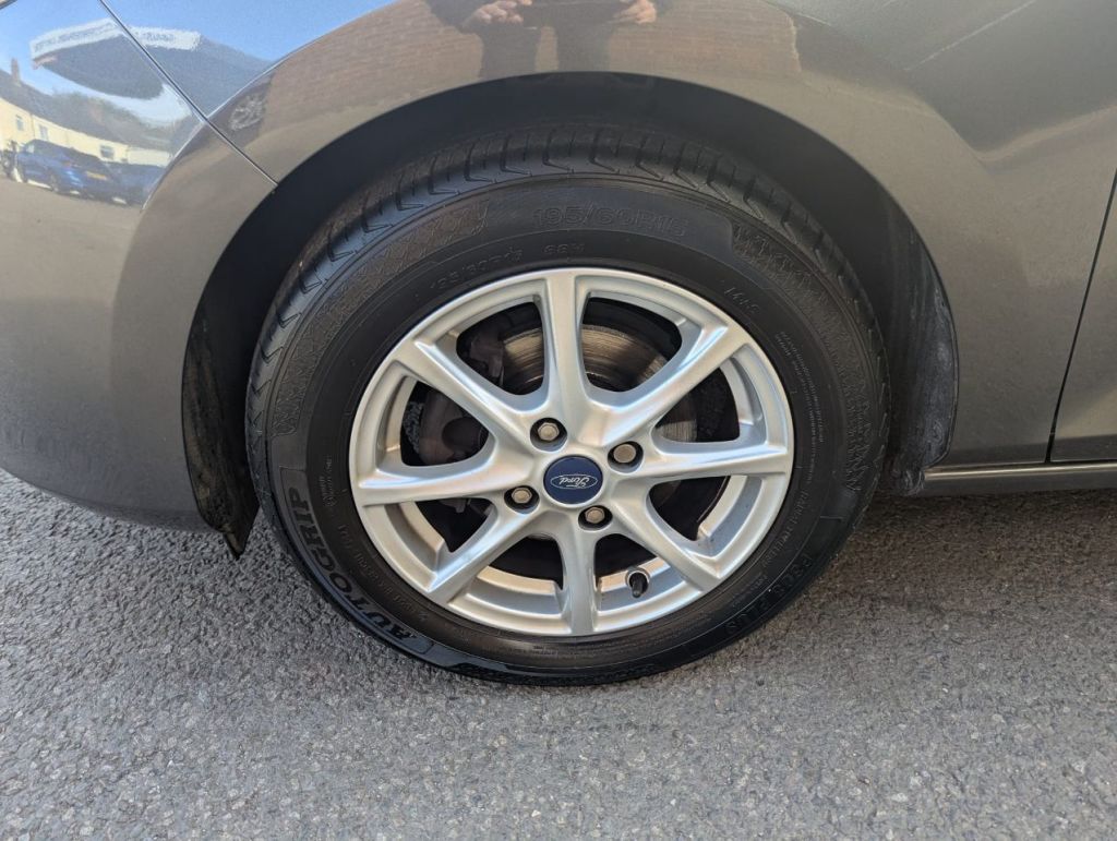 Used Ford Fiesta 2018 for sale - 76080019: Photo 5