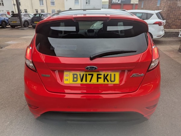 Used Ford Fiesta 2017 for sale - 76235229: Photo 6