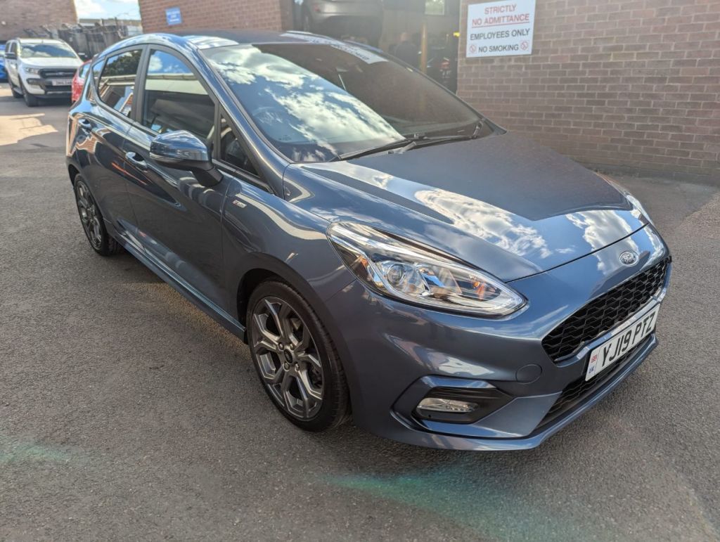 Used Ford Fiesta 2019 for sale - 76080016: Photo 1