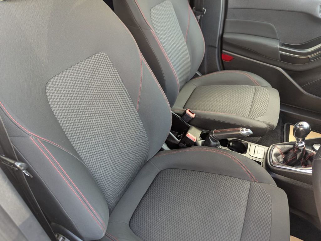 Used Ford Fiesta 2019 for sale - 76080016: Photo 9