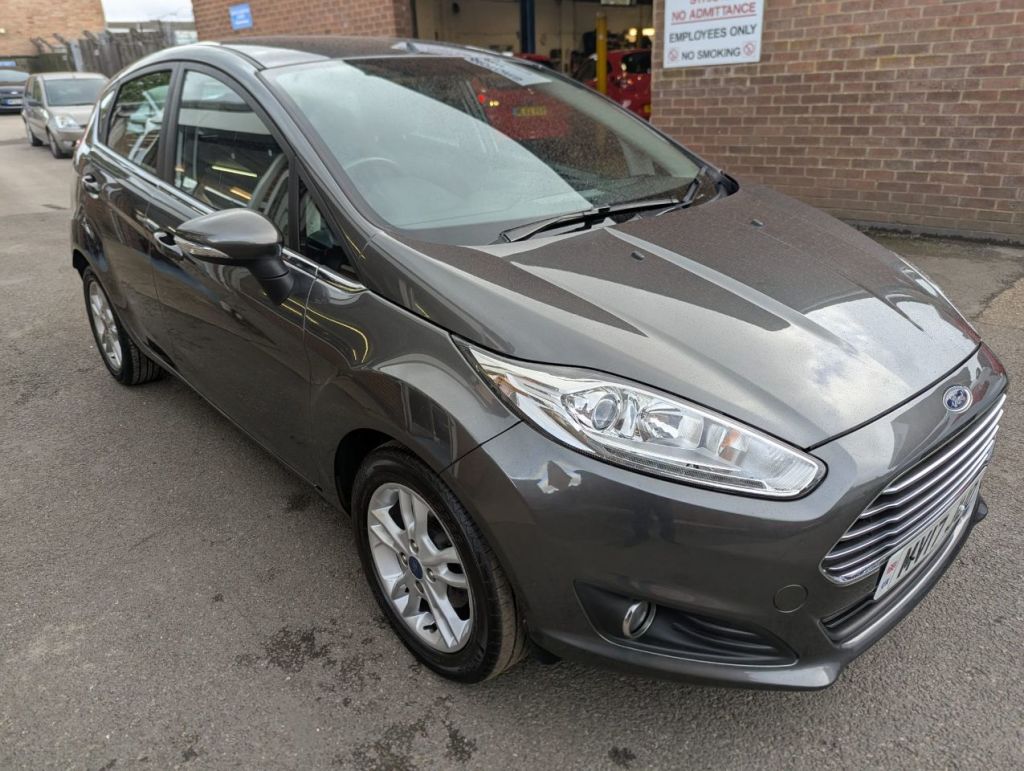Used Ford Fiesta 2017 for sale - 76363177: Photo 1