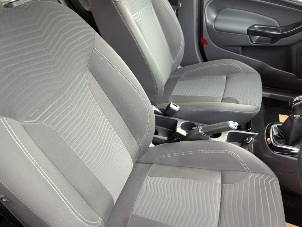 Used Ford Fiesta 2017 for sale - 76363177: Photo 10