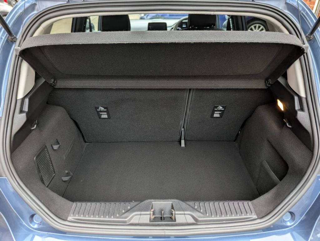 Used Ford Fiesta 2019 for sale - 76546091: Photo 8