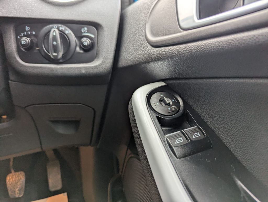 Used Ford Fiesta 2016 for sale - 77403708: Photo 12