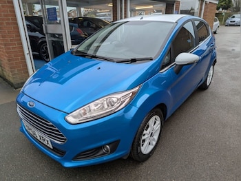 Used Ford Fiesta 2016 for sale - 77403708: Photo