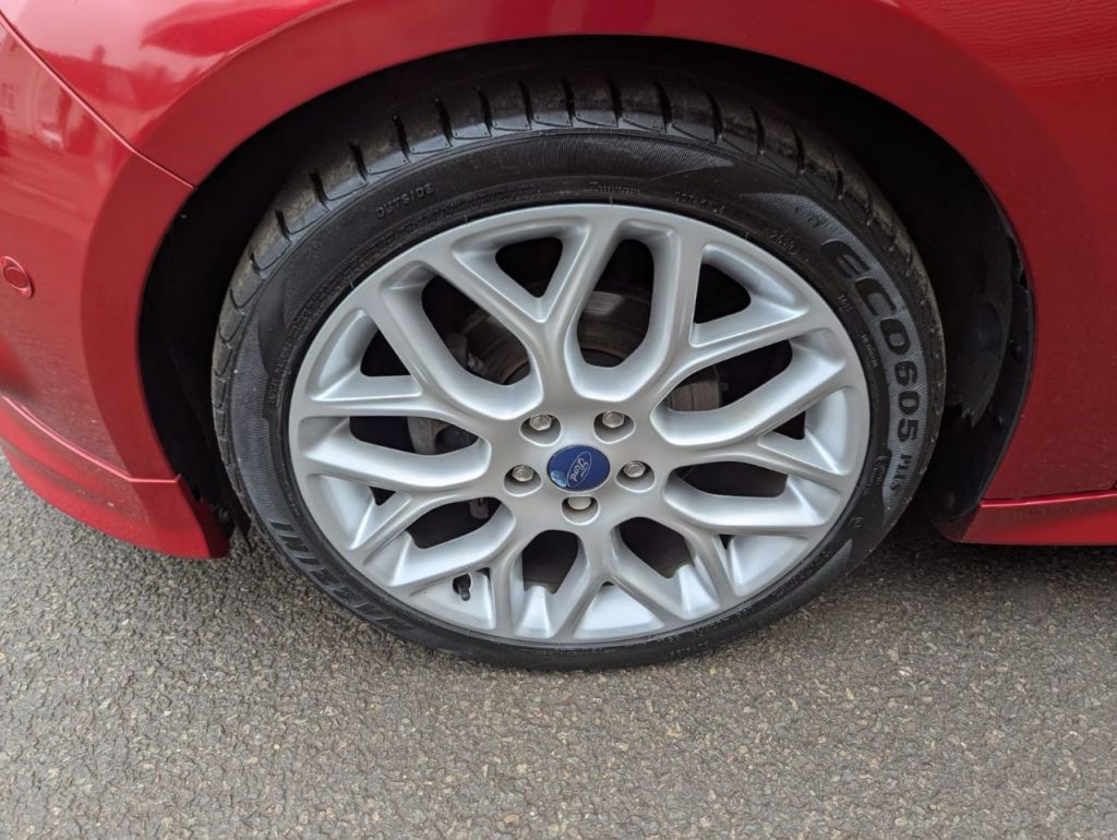 Used Ford Focus 2014 for sale - 77403712: Photo 4