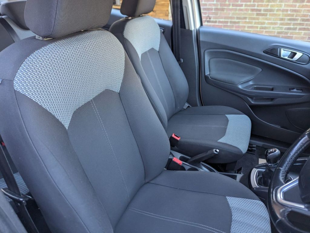 Used Ford Ecosport 2015 for sale - 77403706: Photo 10