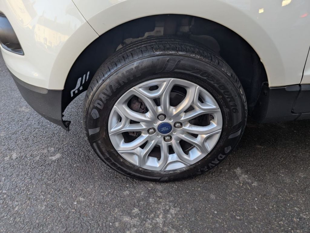 Used Ford Ecosport 2015 for sale - 77403706: Photo 3