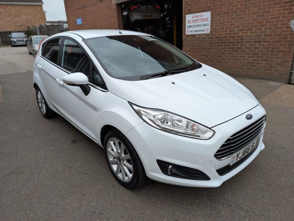 Used Ford Fiesta 2017 for sale - 76706311: Photo 1