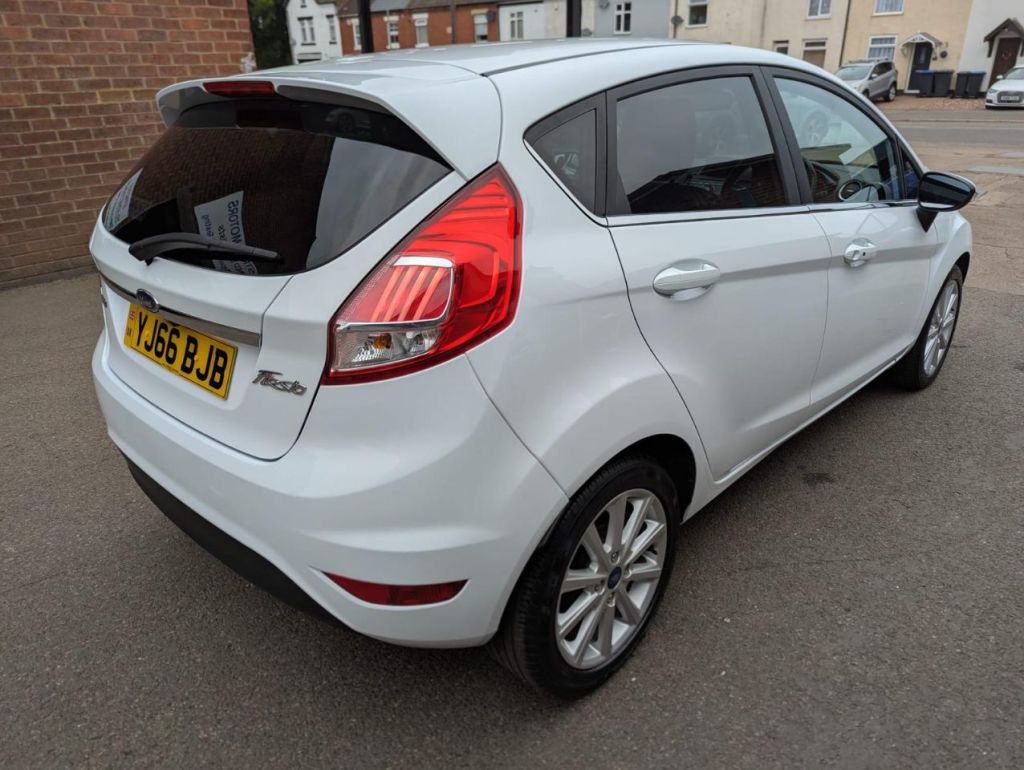 Used Ford Fiesta 2017 for sale - 76706311: Photo 12