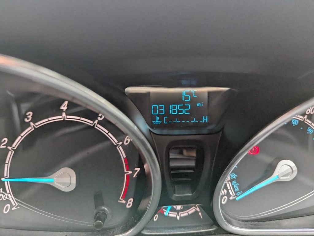 Used Ford Fiesta 2017 for sale - 76706311: Photo 2