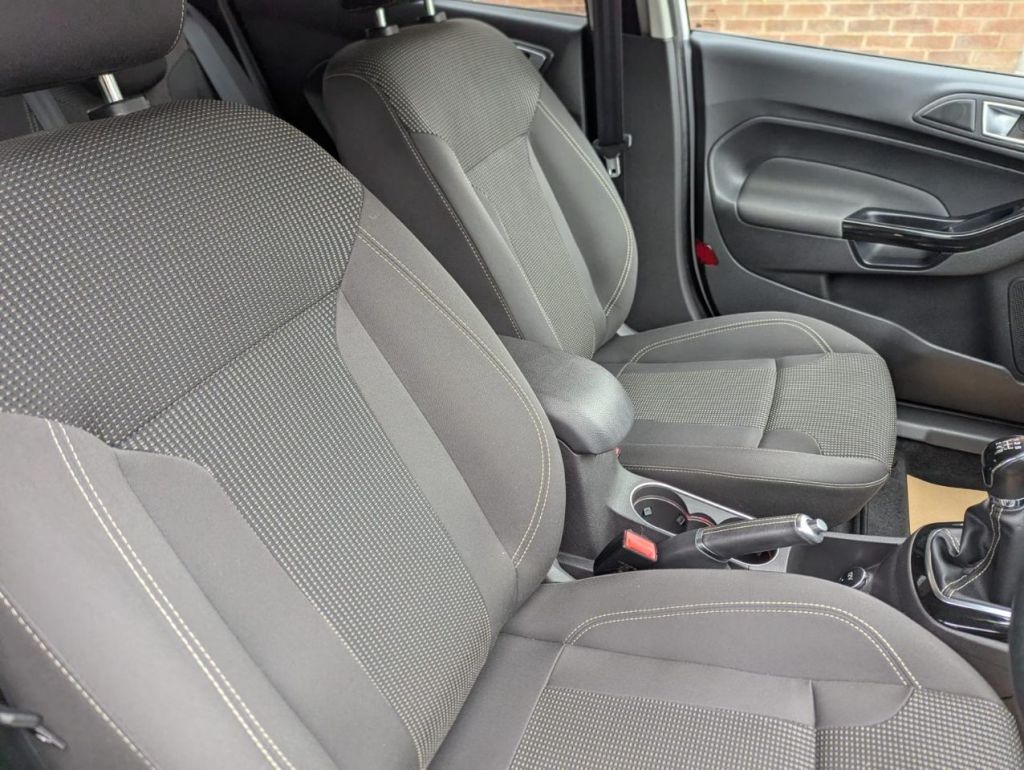 Used Ford Fiesta 2017 for sale - 76706311: Photo 9