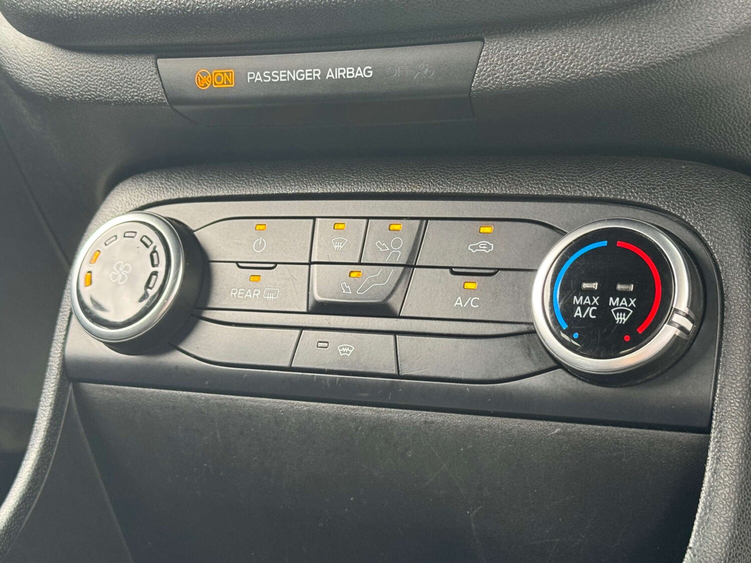 Used Ford Fiesta 2019 for sale - 76118367: Photo 25