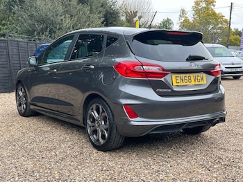 Used Ford Fiesta 2018 for sale - 76210025: Photo 4