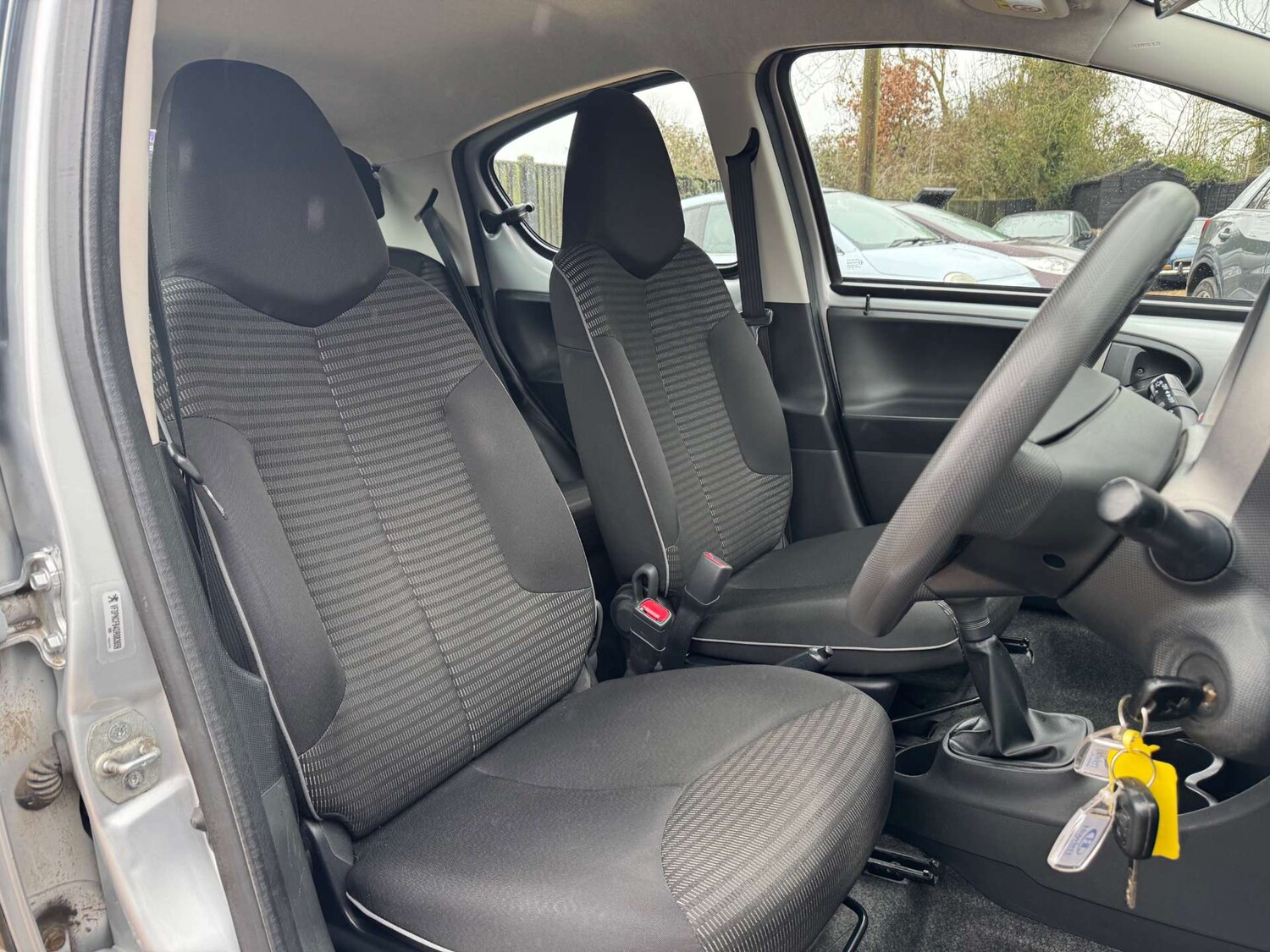 Used Peugeot 107 2014 for sale - 77506871: Photo 11